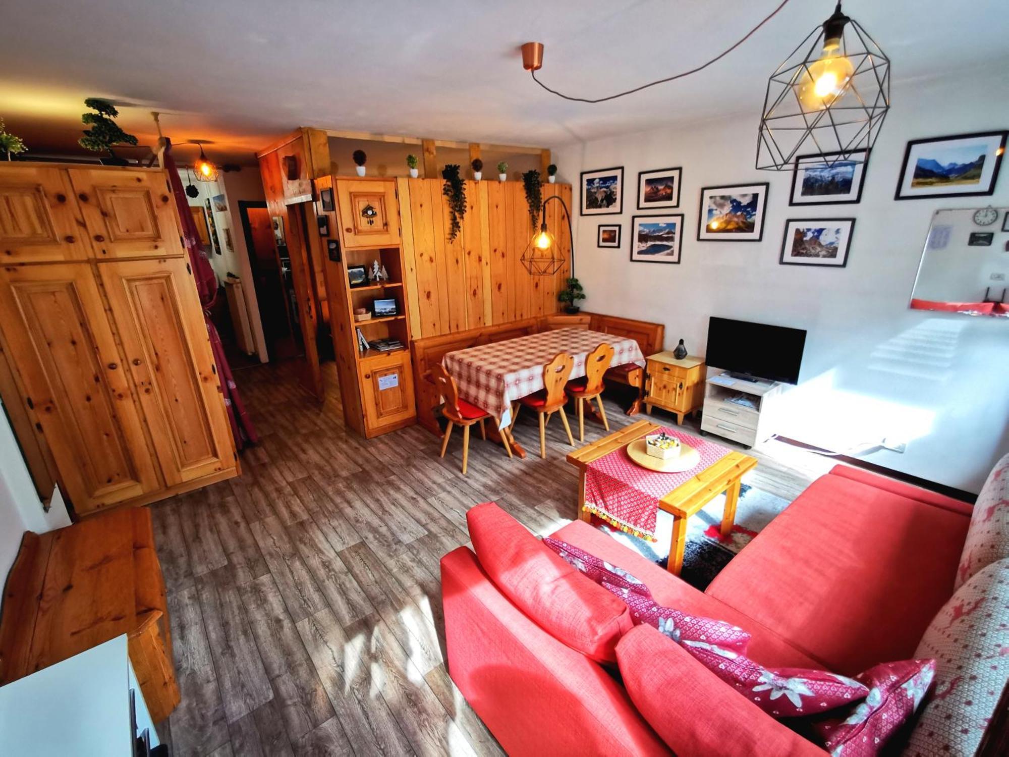 Dapolo - Cosy Appartment In Val Di Fassa Campestrin Luaran gambar
